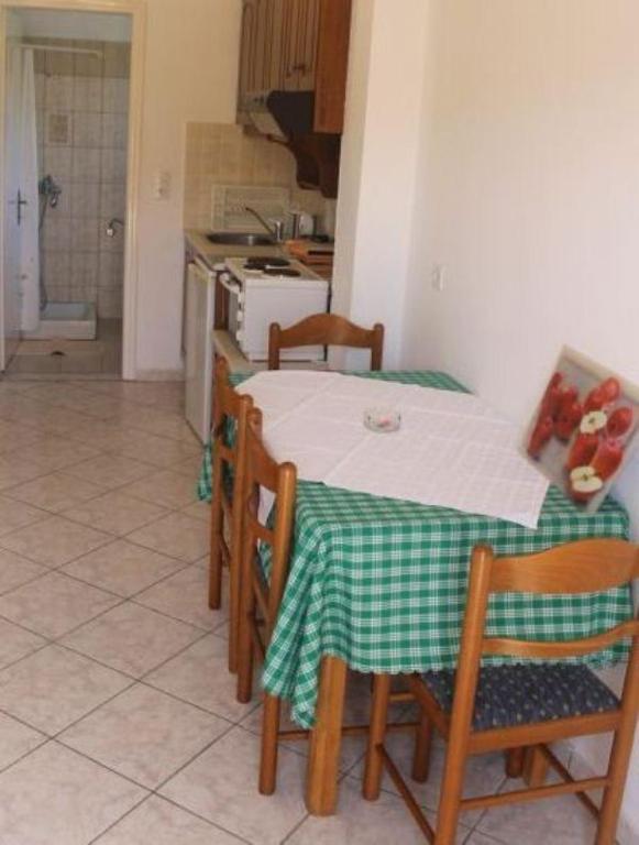 Villa Leonidas Agios Stefanos Avliotes  Номер фото